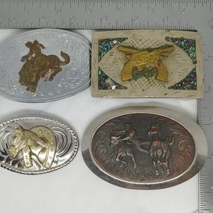 4 Men's western guns, horses, cowboy belt buckles